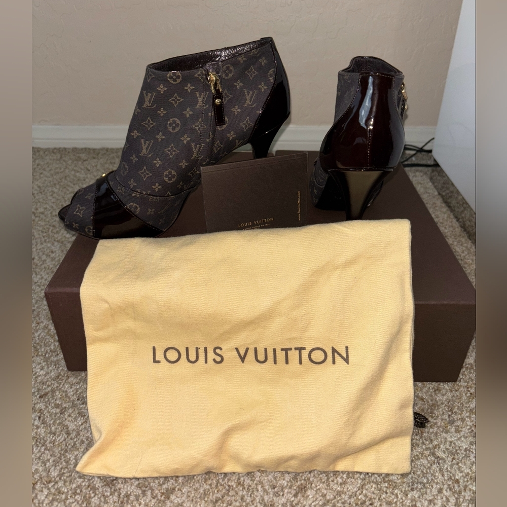 Rare LV Heeled boots/booties